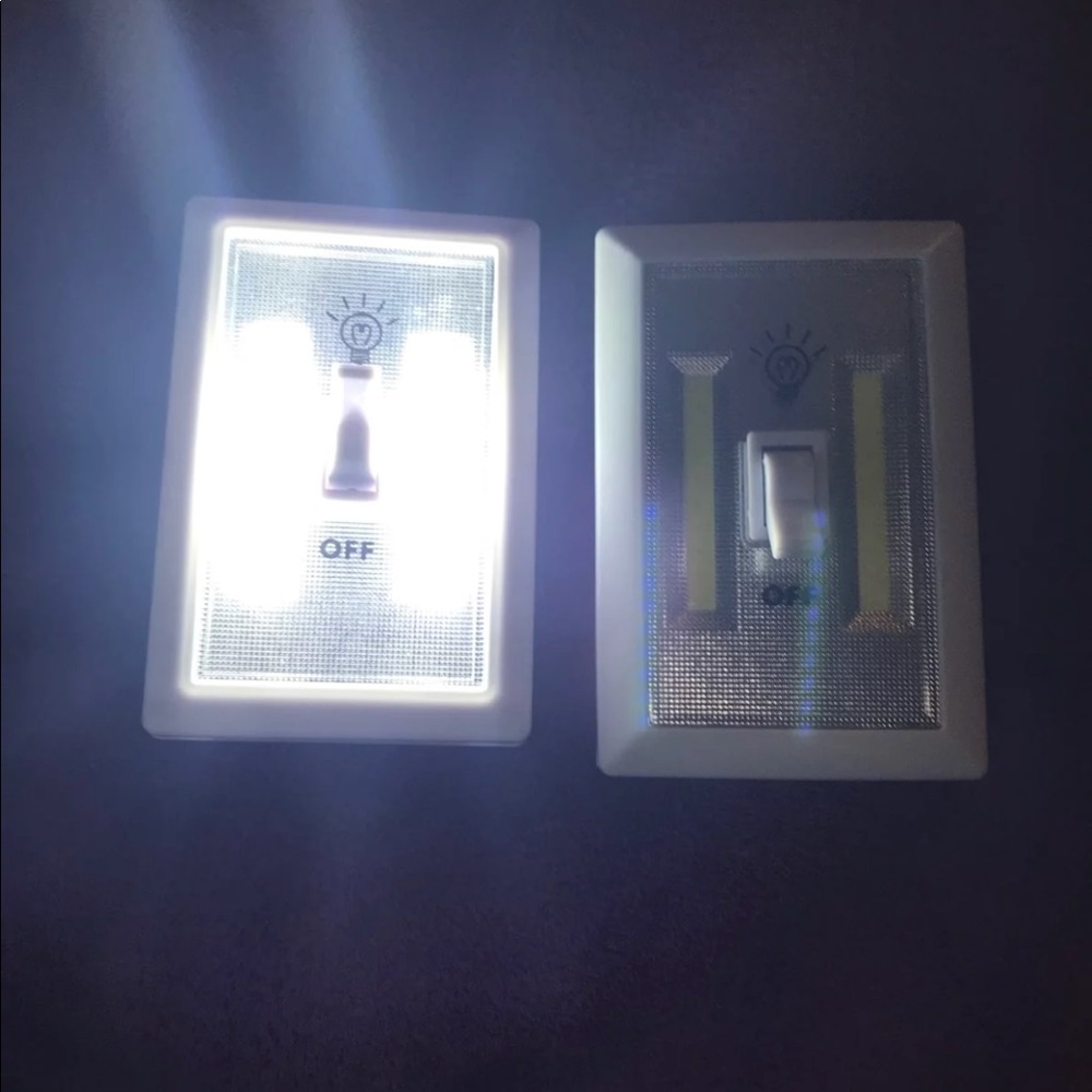 Portable light - Picture 2 of 3